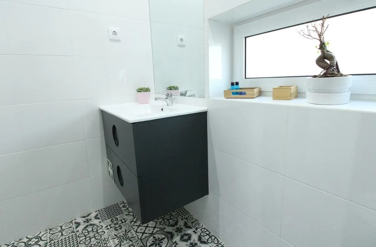 Ferienwohnung Olivais - Perto Parque Das Nacoes, A 2 Min Do Metro Lisboa